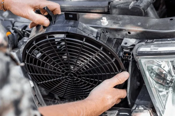 Why Your Car AC Stops Cooling: The Hidden Role of the Condenser Fan